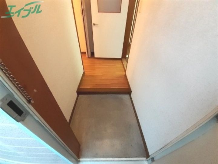 コーポあゆみの玄関