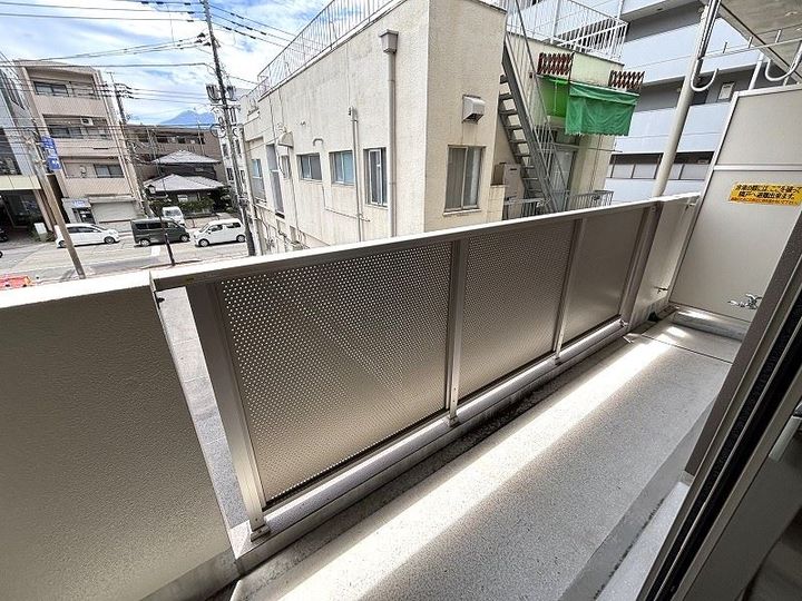 ブルフェヒルズ上竜尾の内装