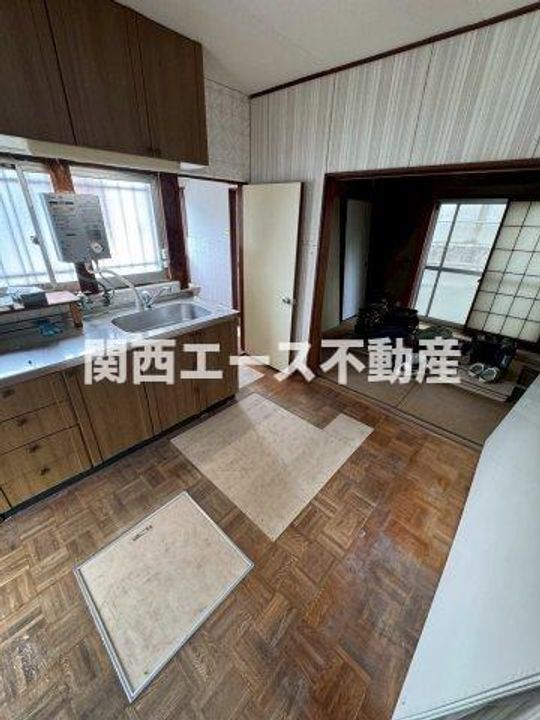 大阪府東大阪市東石切町1(一戸建)の賃貸物件の居間