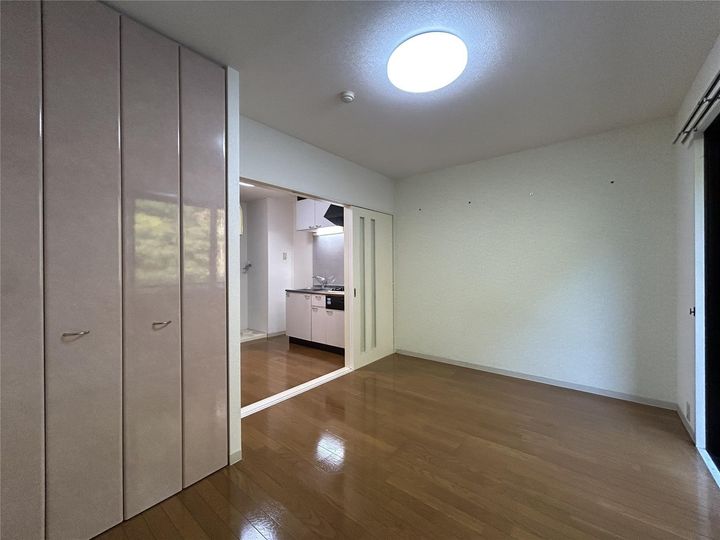 グリーンベルハイツの居間