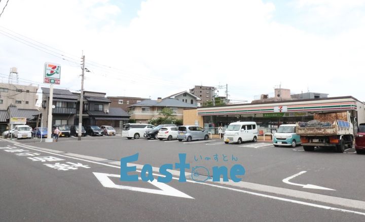 サンロード大内田の周辺