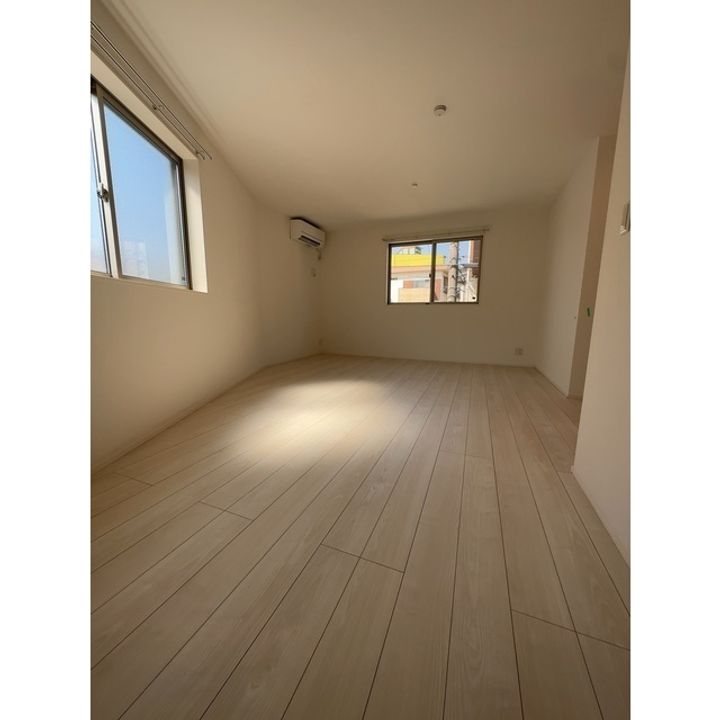 神奈川県横浜市南区永田東3(一戸建)の賃貸物件の内装