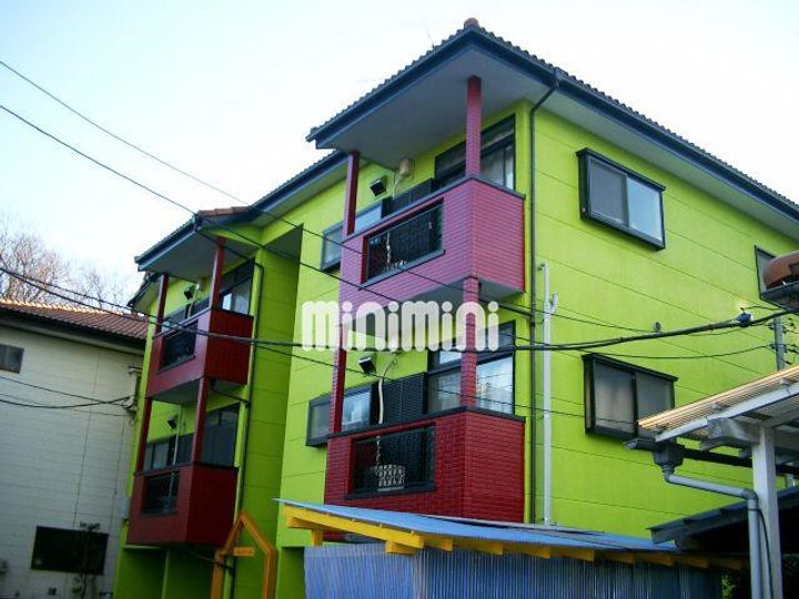 パレドールの外観