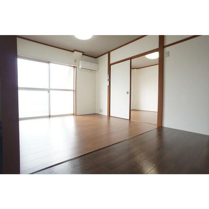 Change.Heights弥生の内装