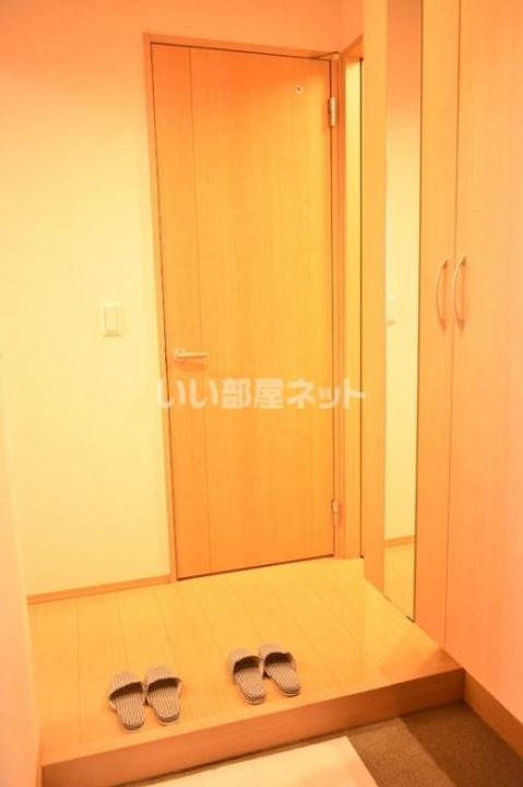 埼玉県さいたま市大宮区櫛引町1(アパート)の賃貸物件の玄関