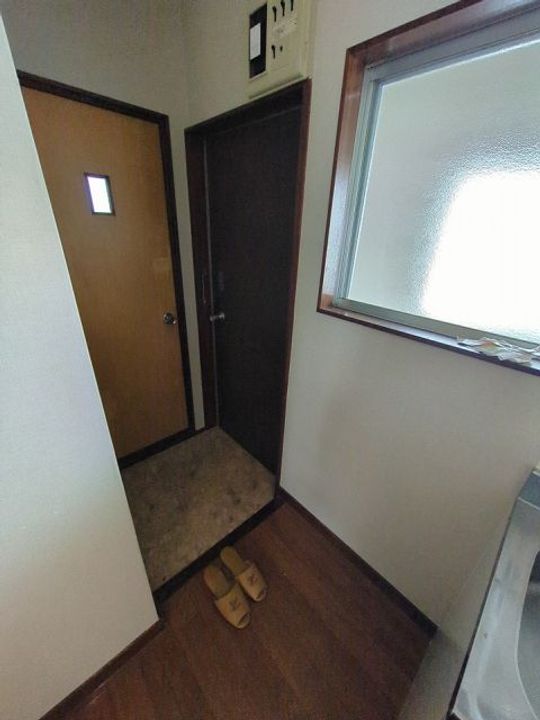 梶原荘の玄関