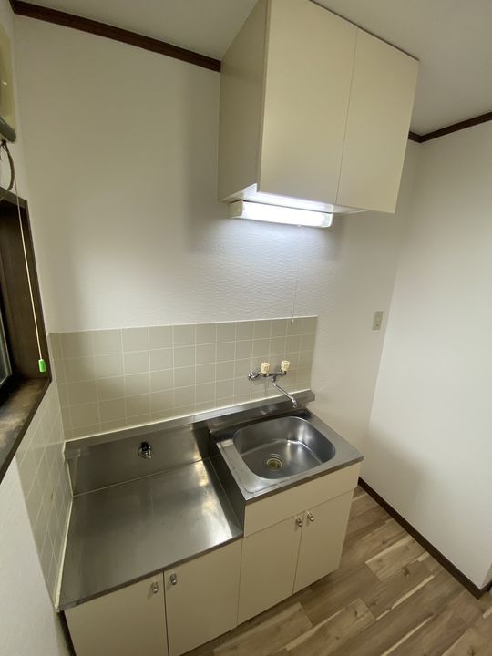 広島県東広島市西条東北町(アパート)の賃貸物件のキッチン