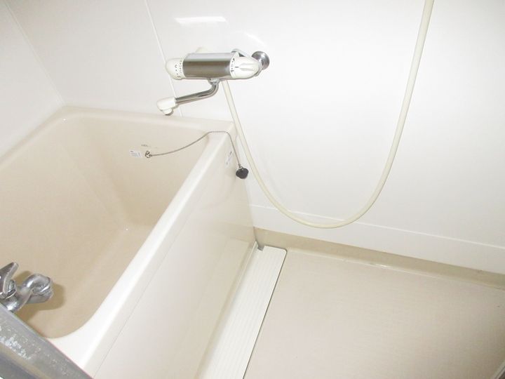 東京都多摩市馬引沢2(アパート)の賃貸物件の風呂