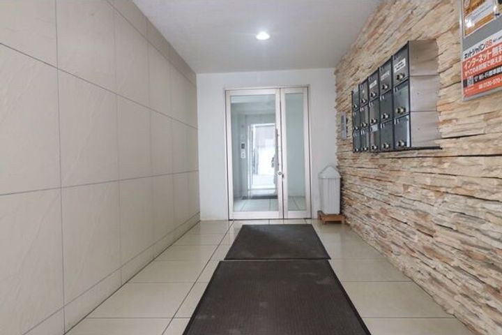 北海道札幌市豊平区美園六条6(マンション)の賃貸物件の地図