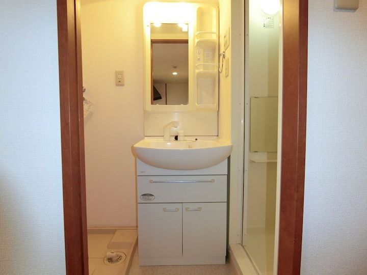 MS金剛 IIの内装