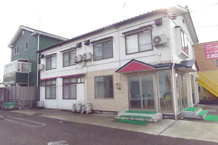 サンシャインみなみの外観