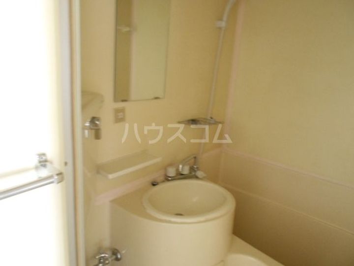 浅井ビルの内装