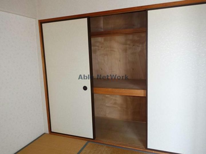 木更津星の街の内装