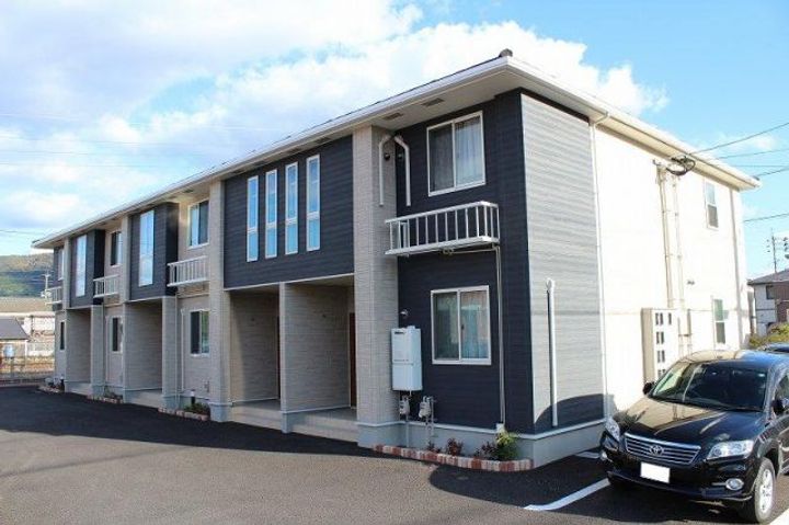 ソレイユ山本IIの外観