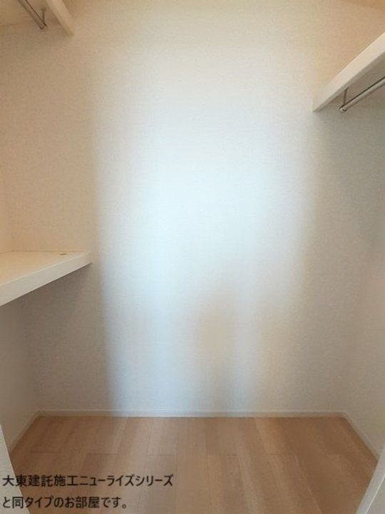 大阪府泉大津市千原町2(アパート)の賃貸物件の内装