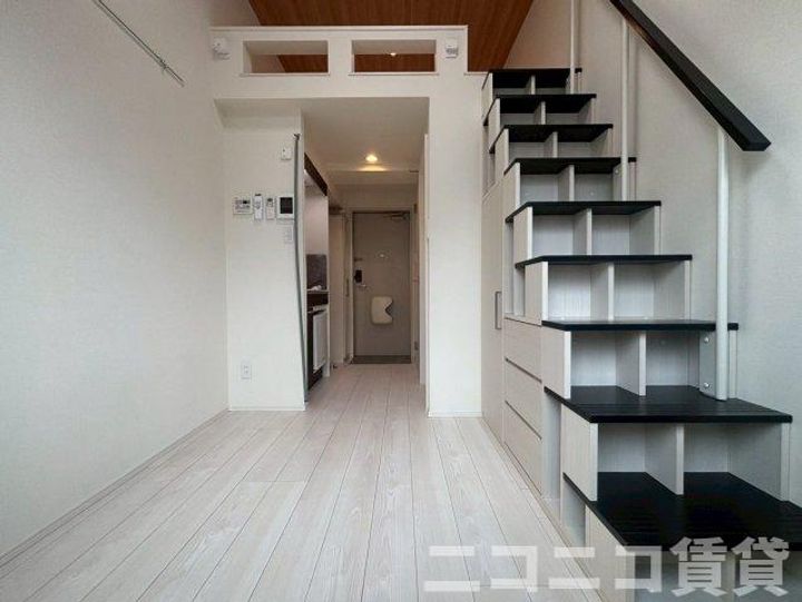 東京都北区西ケ原4(アパート)の賃貸物件の居間
