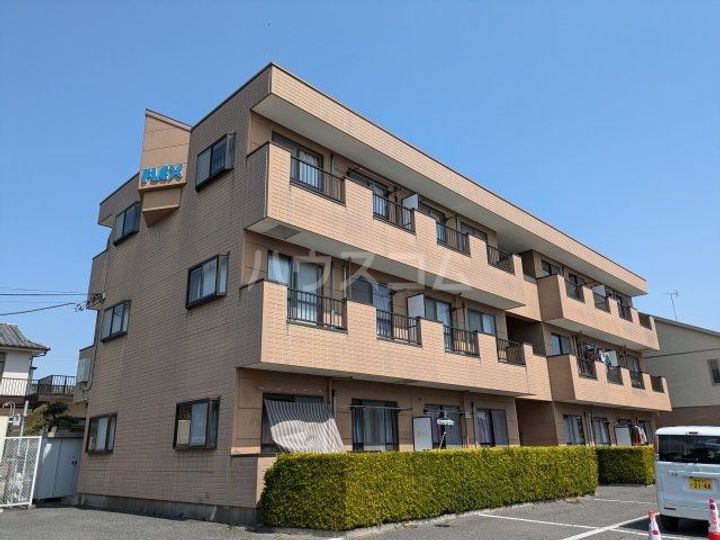 フレックススエヒロの外観