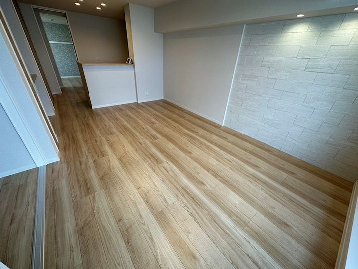 エンゲル江坂の居間