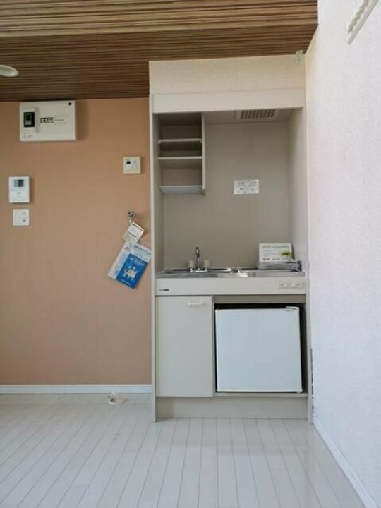 神奈川県横浜市磯子区森6(アパート)の賃貸物件の内装