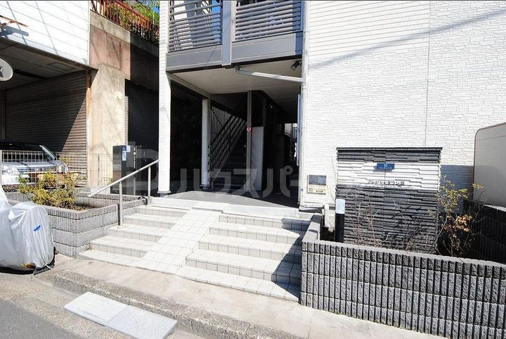 埼玉県さいたま市大宮区堀の内町2(マンション)の賃貸物件の地図