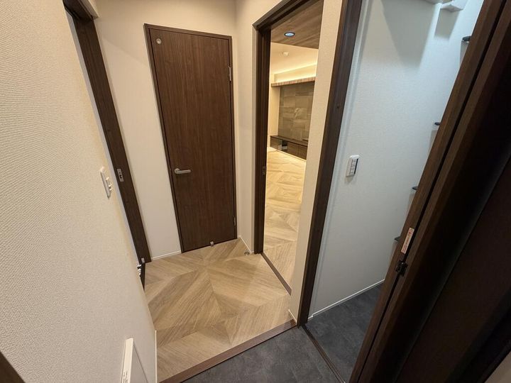 メゾン プティ アーブル Mの玄関