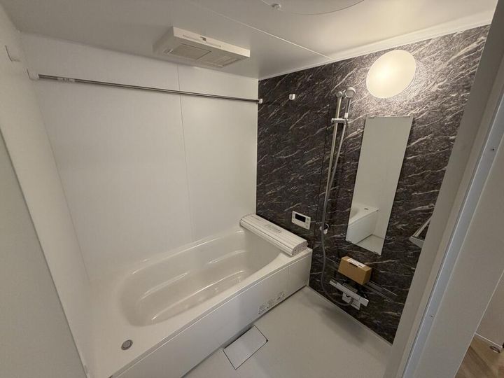 メゾン プティ アーブル Mの風呂