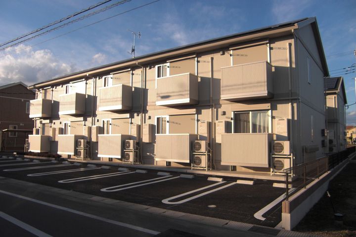 ミルアモール Aの外観