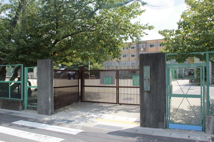 京都府京都市伏見区久我本町(一戸建)の賃貸物件の周辺