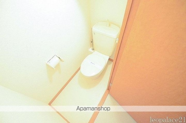 レオパレスコンフォール中島の内装