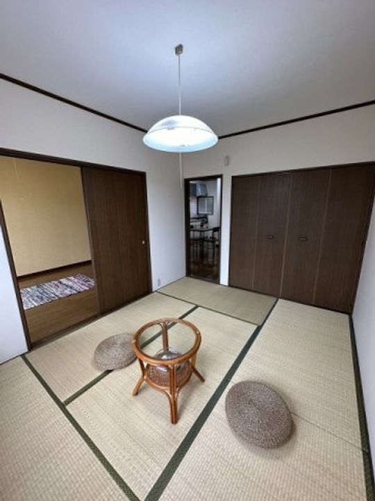 美浜レジデンスの居間