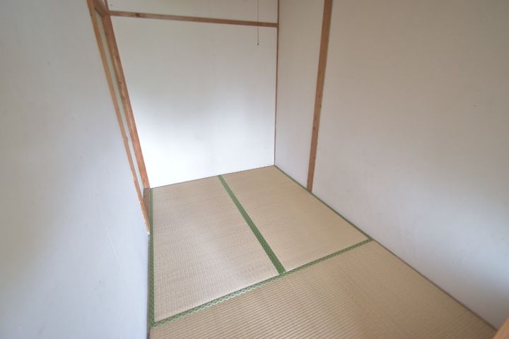 池原アパートの内装