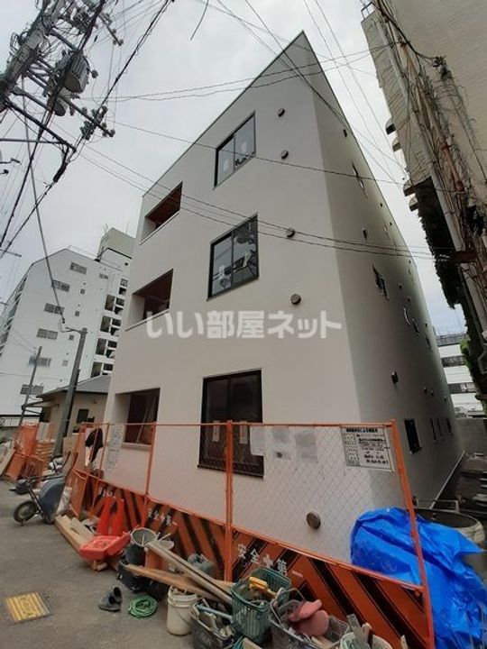 クレール西多聞通の外観