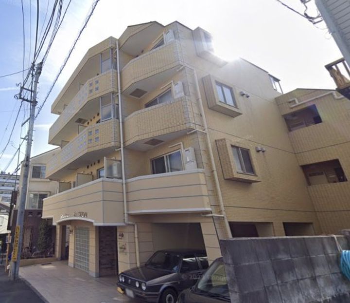 東京都渋谷区本町6(マンション)の賃貸物件の外観