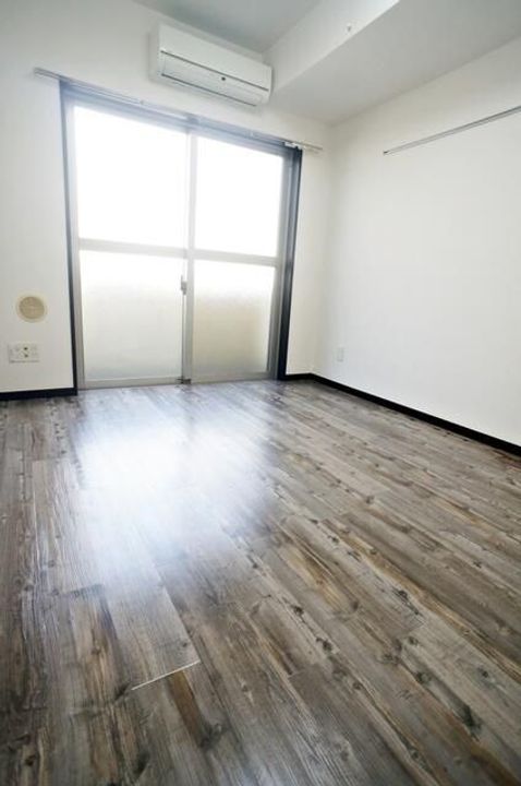 東京都渋谷区本町6(マンション)の賃貸物件の居間