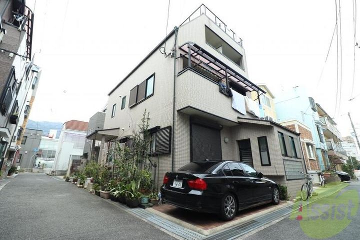 山田マンションの外観