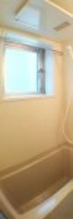 第1ソレイユ南の風呂