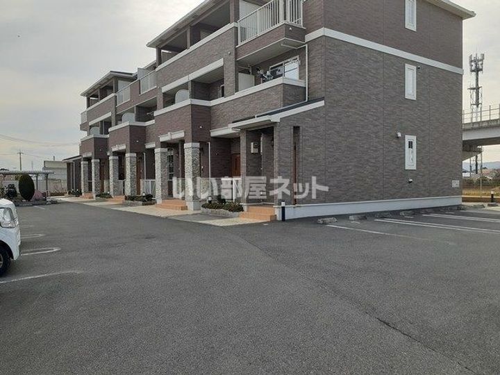 奈良県磯城郡田原本町大字保津(アパート)の賃貸物件の玄関