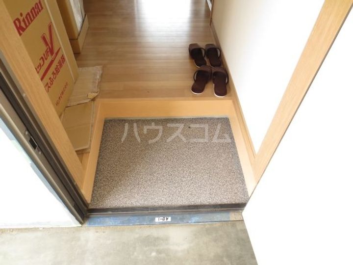 イーストランド稲毛の玄関
