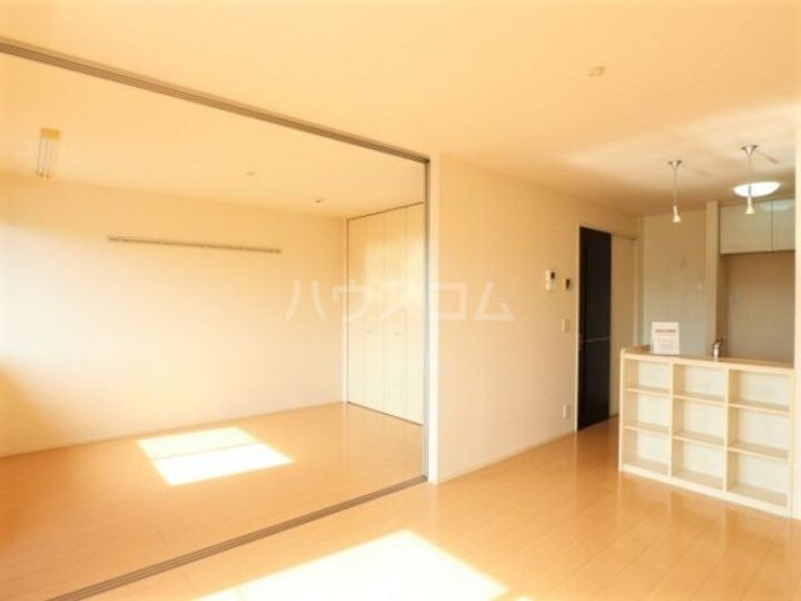 ベルウィル Bの居間