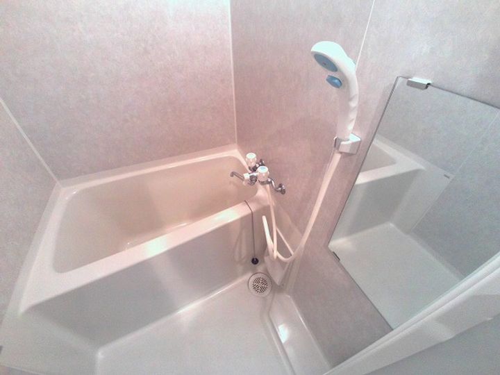 寿山ビルの風呂