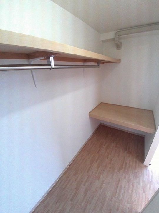 寿山ビルの内装