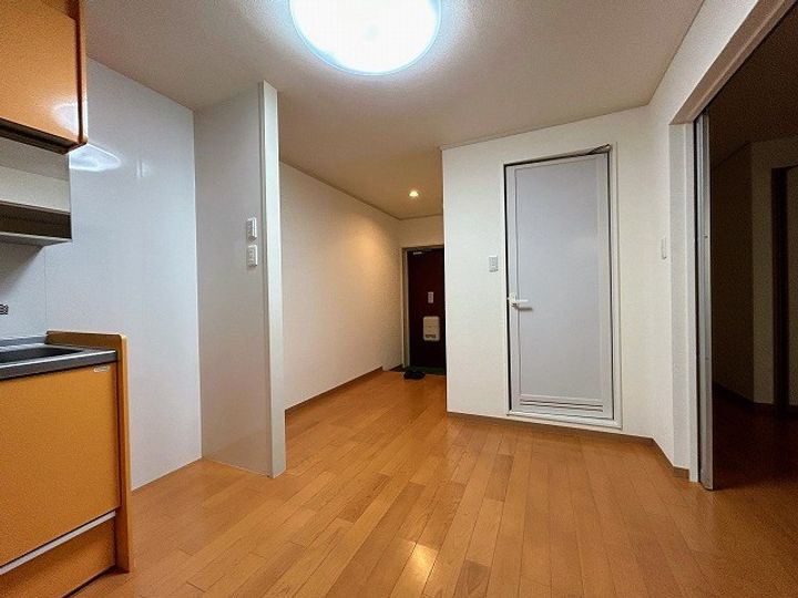 ノーサイド岡崎の居間