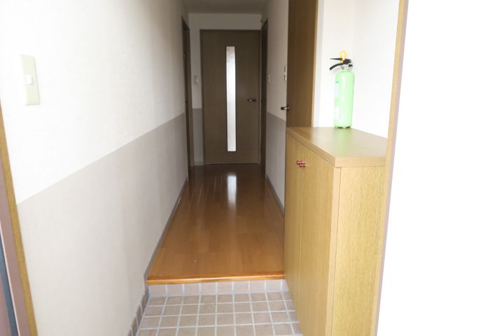 BELLO TAKADAの玄関