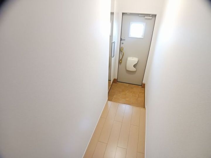 大阪府富田林市錦織東3(アパート)の賃貸物件の玄関