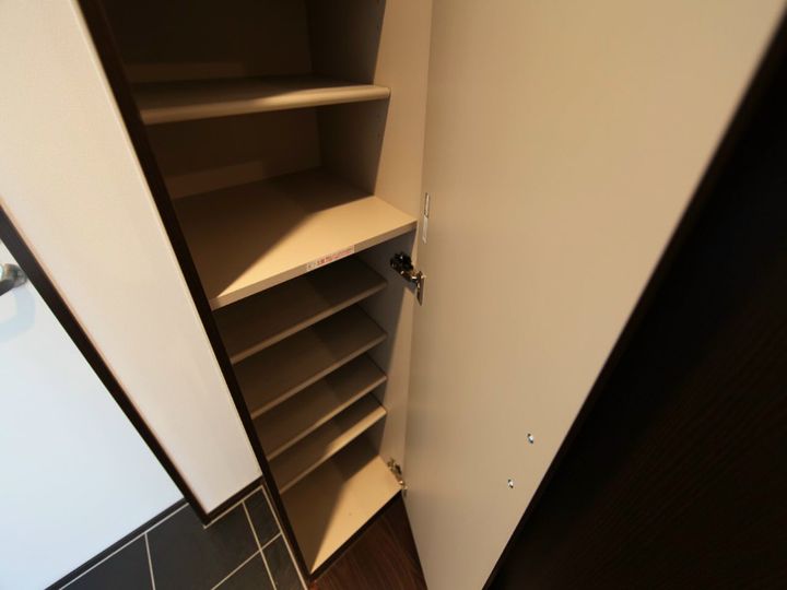 スタートリビングの玄関