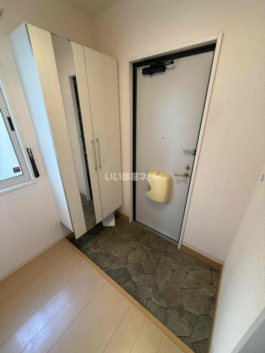 兵庫県三木市緑が丘町東1(一戸建)の賃貸物件の玄関