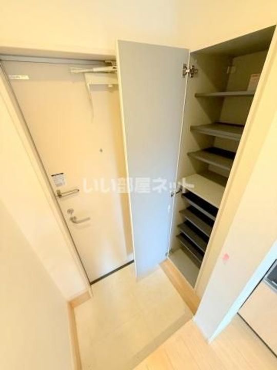 zwei(ツヴァイ)の内装