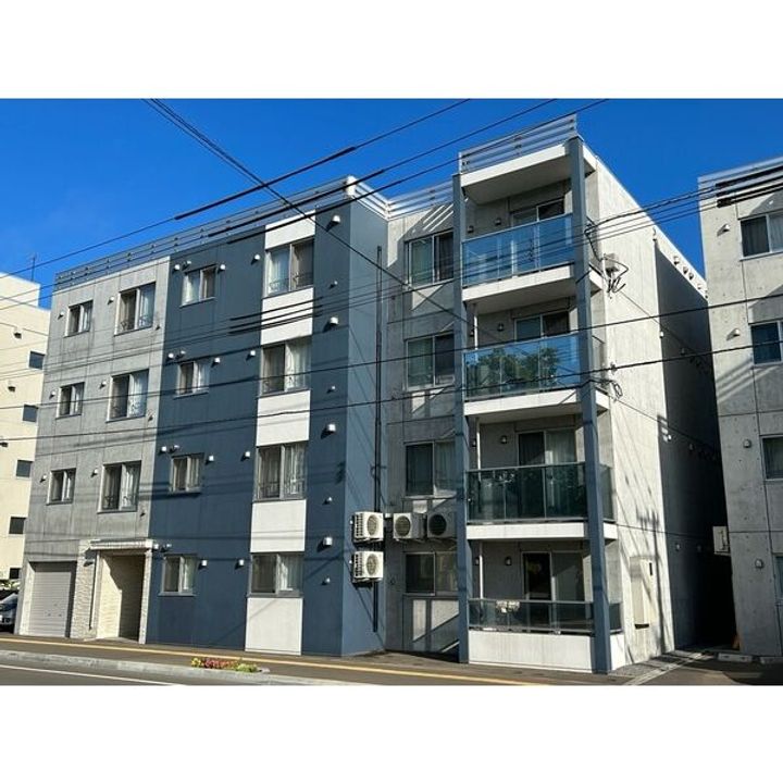 Dynamis N12(デュナミス エヌ12)の外観