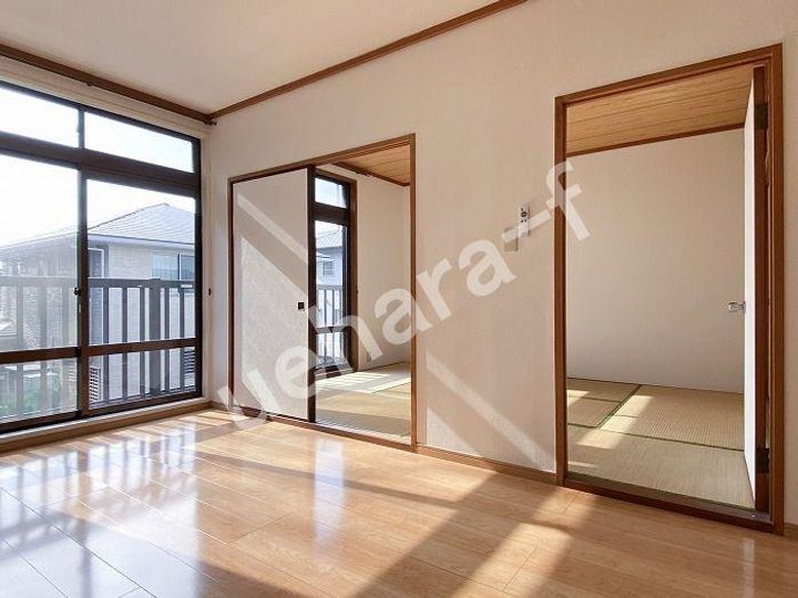 シティハイムローレルの居間