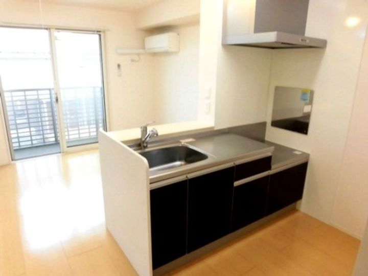 Dーroom島西のキッチン